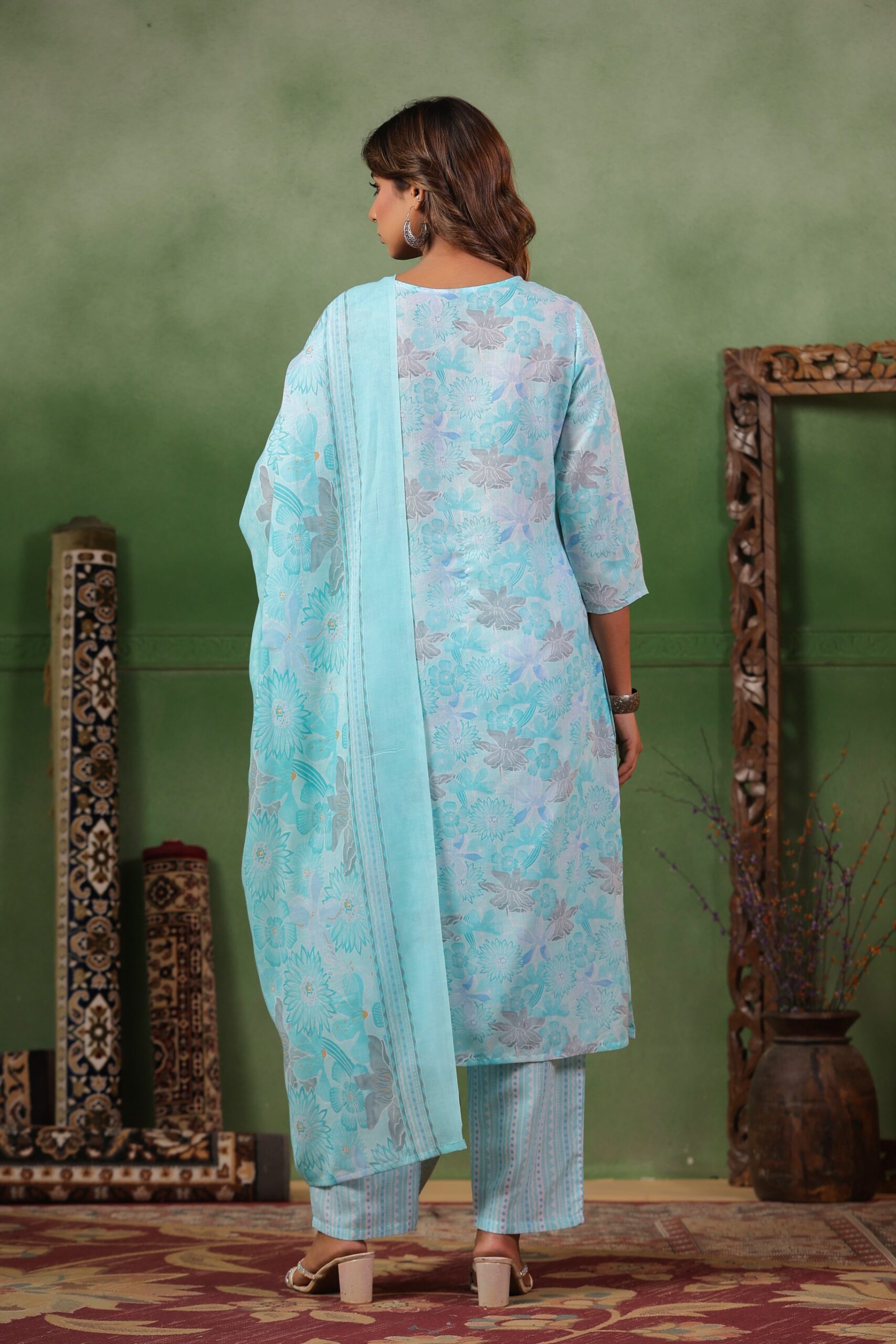 Light Blue Cotton Kurta Set with Floral Embroidery and Matching Dupatta - Image 7
