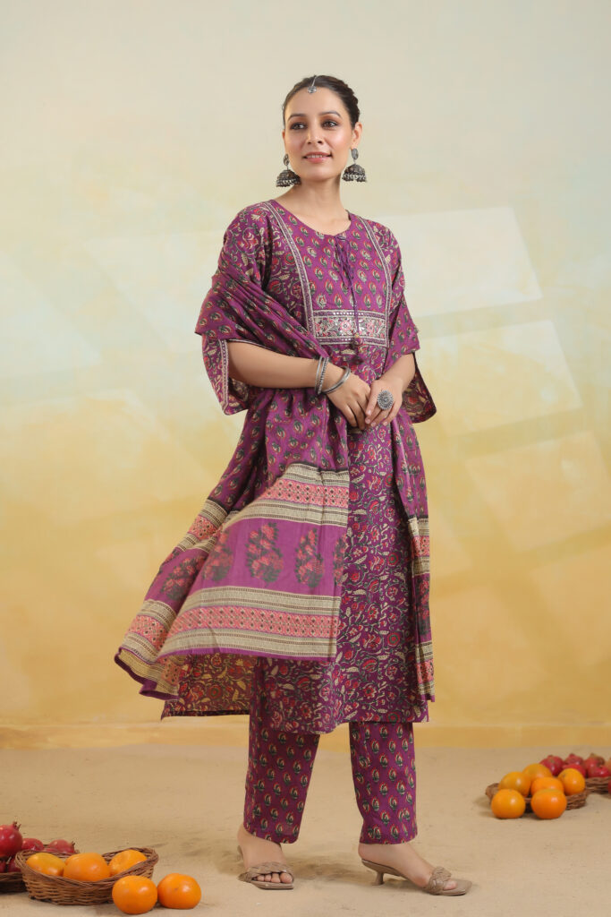 Purple Traditional Floral Printed Kurta Set with Round Neck and Embroidered Sleeves